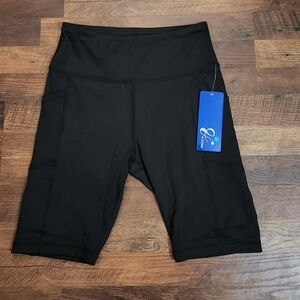 NWT. Black Women's V A Core Workout Shorts W/ A Side Pocket On Each Side. Size M